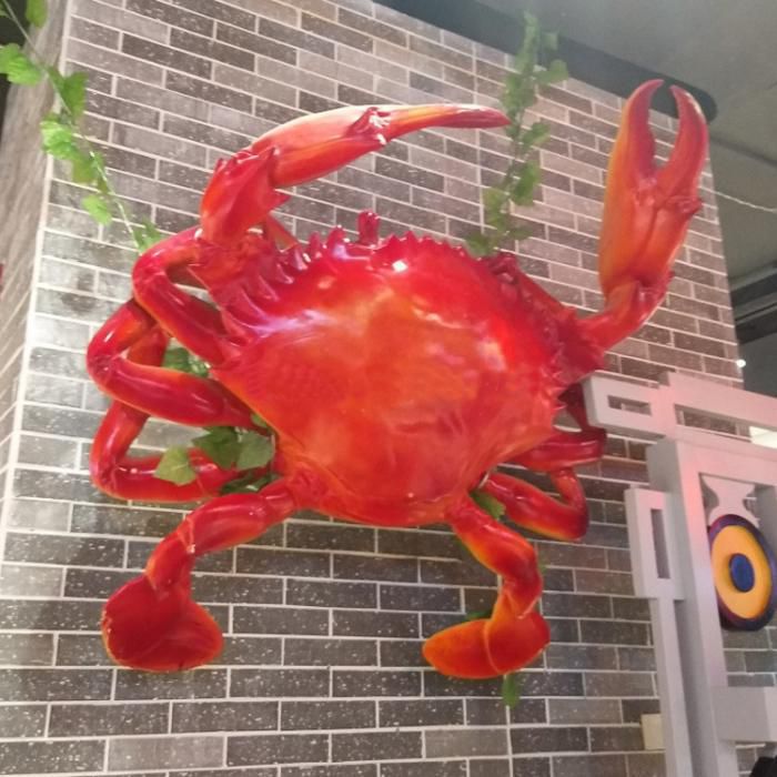 创意螃蟹雕塑 步行街店门口雕塑 动物小品 创意螃蟹雕塑 步行街店门口雕塑 动物小品