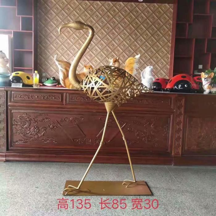 公园仙鹤雕塑 酒店门口雕塑 彩绘摆件 公园仙鹤雕塑 酒店门口雕塑 彩绘摆件