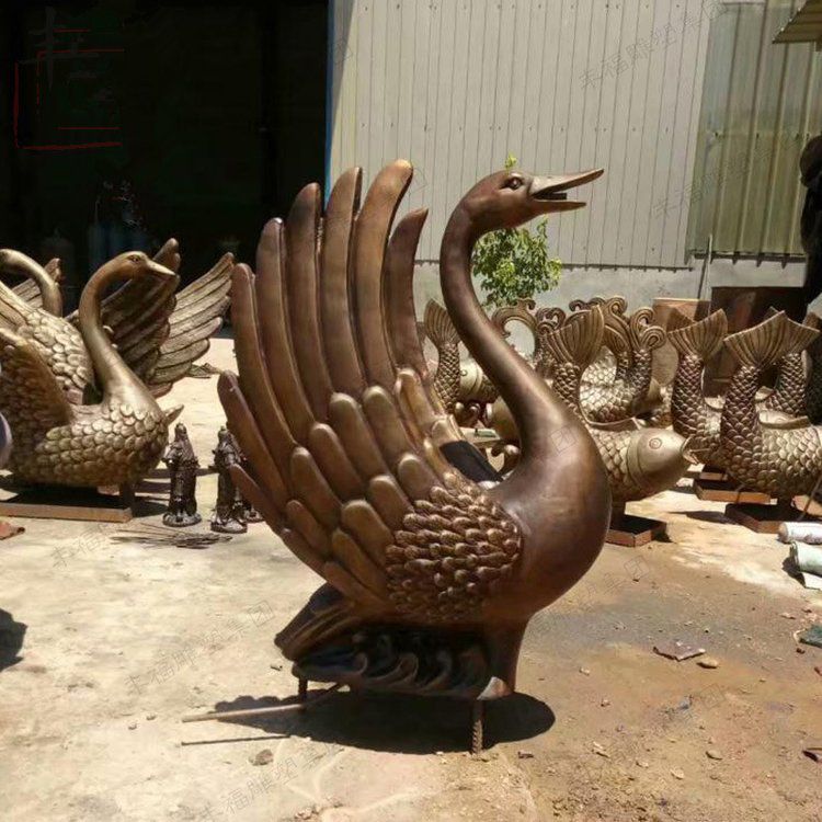 户外鸭子雕塑厂家,仿真动物, 烤漆工艺 户外鸭子雕塑厂家,仿真动物, 烤漆工艺