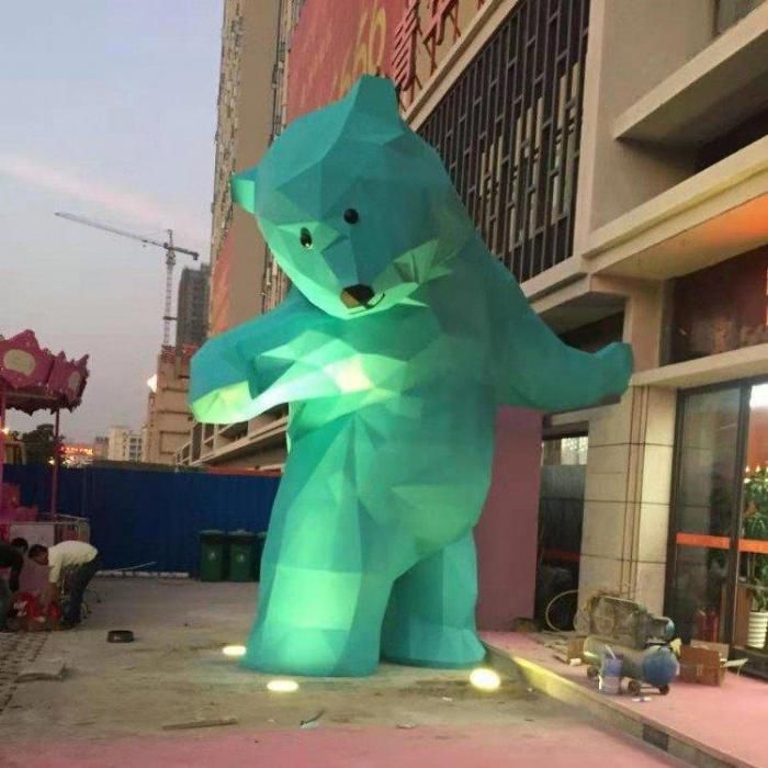 几何北极熊雕塑 庭院仿真雕塑 彩绘摆件 几何北极熊雕塑 庭院仿真雕塑 彩绘摆件