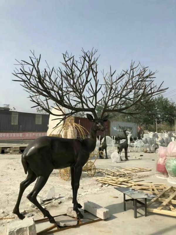 商业街麋鹿雕塑 售楼处雕塑 动物摆件 商业街麋鹿雕塑 售楼处雕塑 动物摆件
