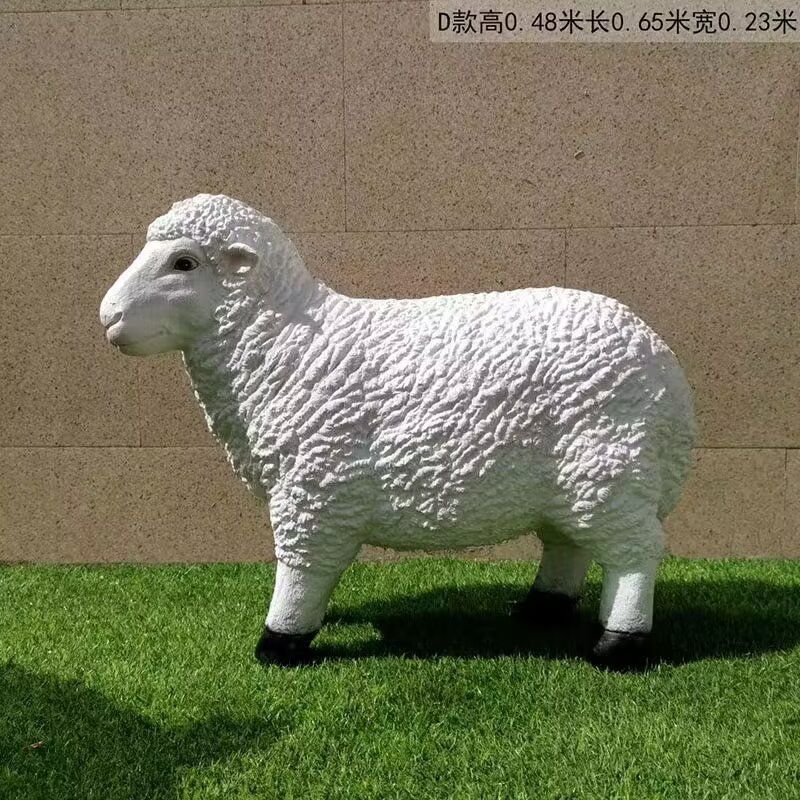 仿真彩绘玻璃钢绵羊雕塑厂家,动物景观,广场摆件 仿真彩绘玻璃钢绵羊雕塑厂家,动物景观,广场摆件