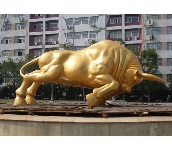 风景区开荒牛雕塑 售楼处广场雕塑 仿古摆件 风景区开荒牛雕塑 售楼处广场雕塑 仿古摆件