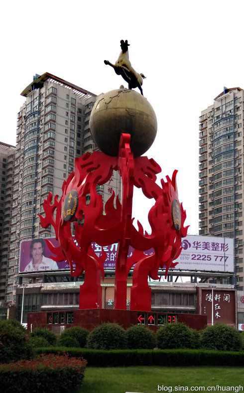 商业街马踏飞燕雕塑 售楼处雕塑 动物摆件 商业街马踏飞燕雕塑 售楼处雕塑 动物摆件